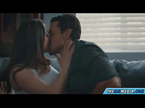 ❤️ एक चांगला busty आई सह रोमँटिक सेक्स ☑ आमच्याकडे ❌