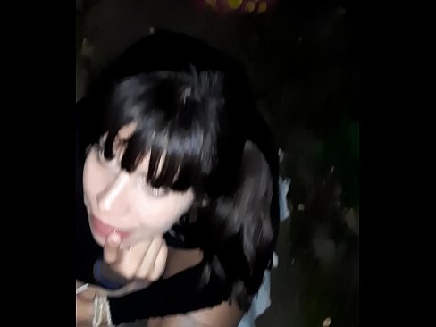 ❤️ रस्त्यावर कँडीच्या बदल्यात लिंग सुजले ☑ आमच्याकडे ❌
